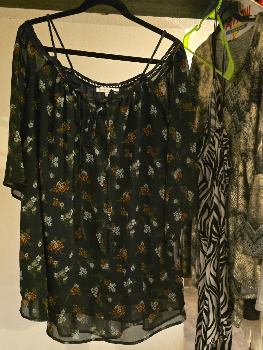 Purple Snow Dark Blue Floral Off-Shoulder Tunic / Dress